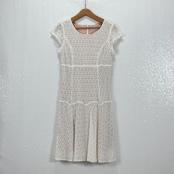 Nanette Lenore eyelet Crochet Short Sleeve White Lace Dress - Picture 10 of 11